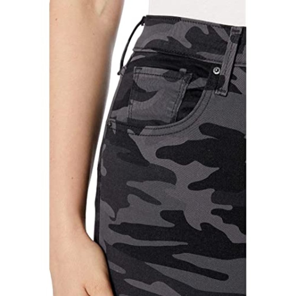 🆕Levi's Plus 721 High-Rise Skinny Black Camo 26W - Picture 11 of 13